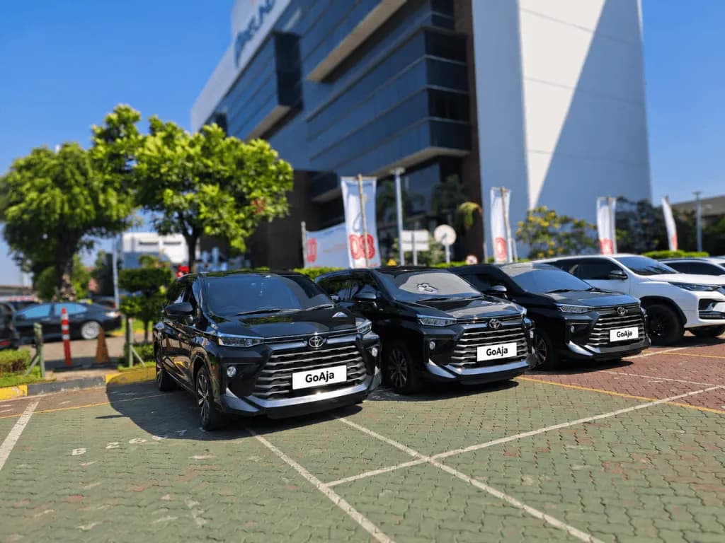 Tips Memilih Layanan Sewa Mobil Operasional Perusahaan